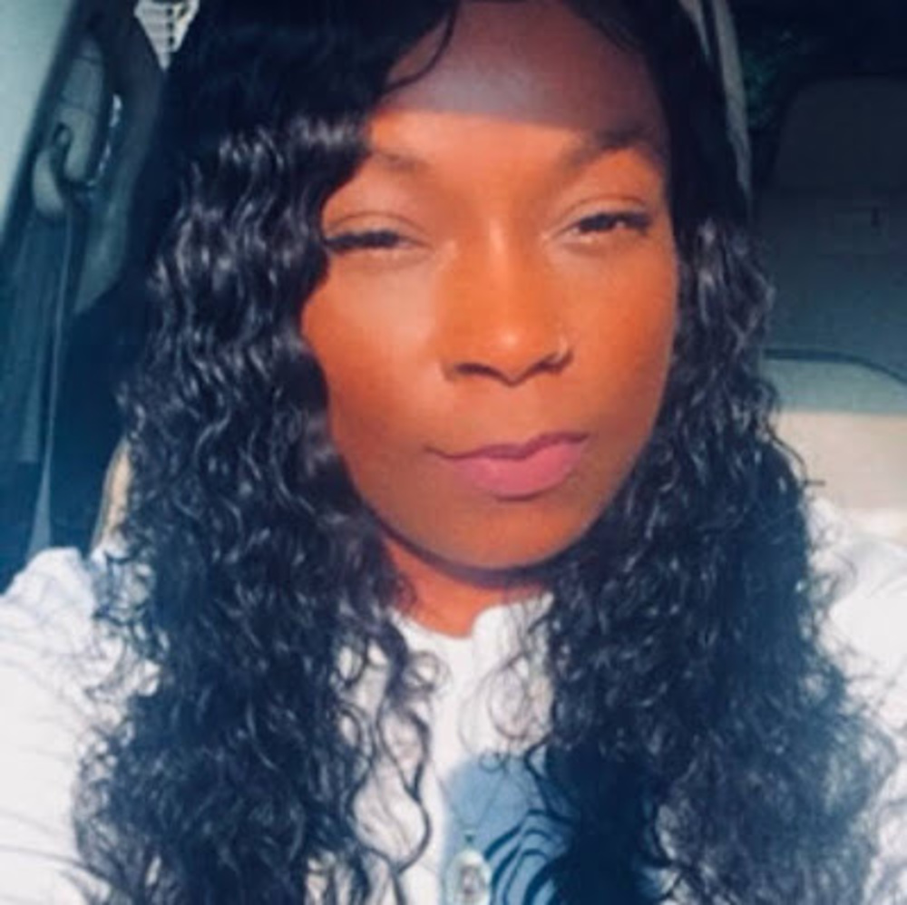 Meet your Posher, Christina